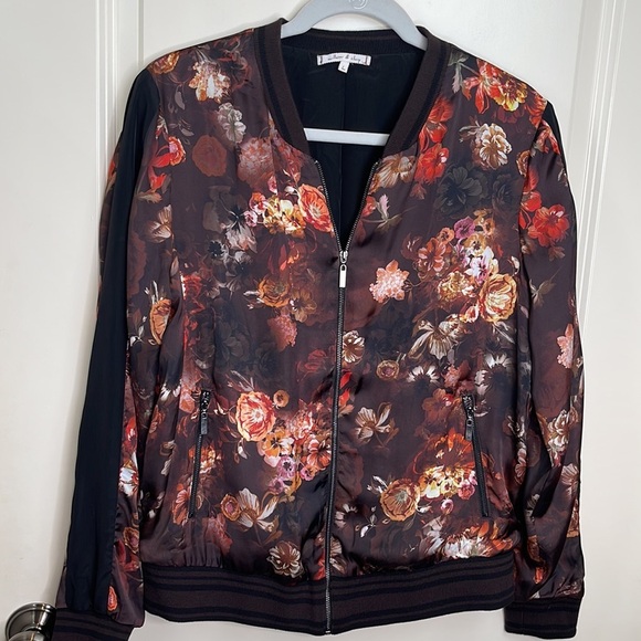 willow & clay fall floral bomber jacket - Picture 2 of 13